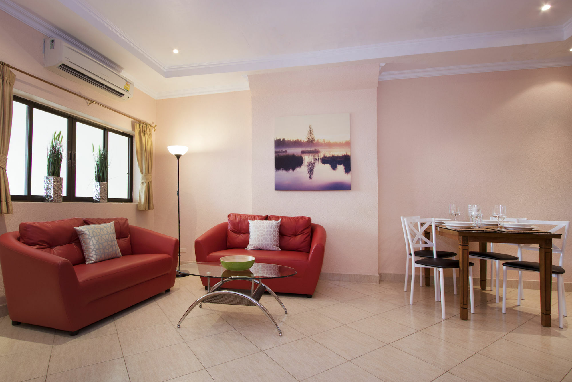 Ashford Villas Cosy Beach Pattaya Exterior photo