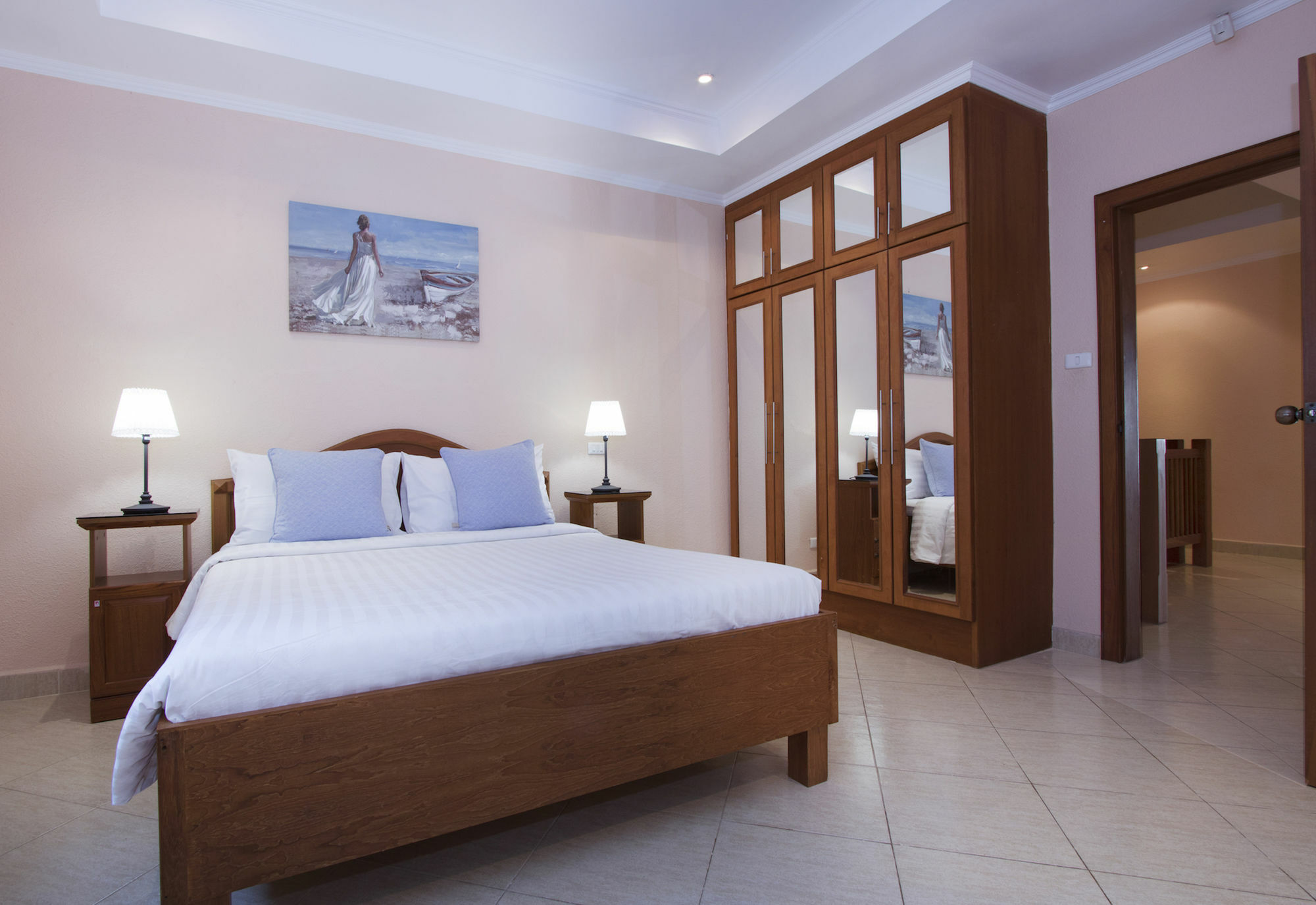 Ashford Villas Cosy Beach Pattaya Exterior photo
